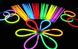 Voordeel Pack : 1000 Assorti Glowsticks+ 10 GRATIS glowbril monturen